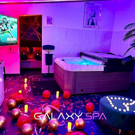 Galaxy Spa - Suite Jupiter Jacuzzi Privatif Champigneulles 外观 照片
