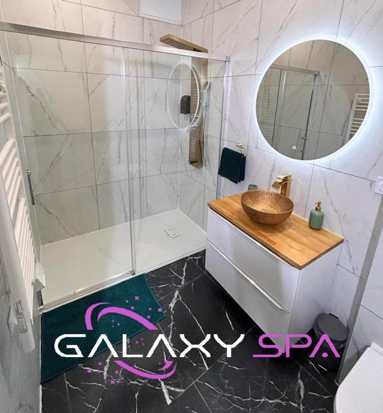 Galaxy Spa - Suite Jupiter Jacuzzi Privatif Champigneulles 外观 照片