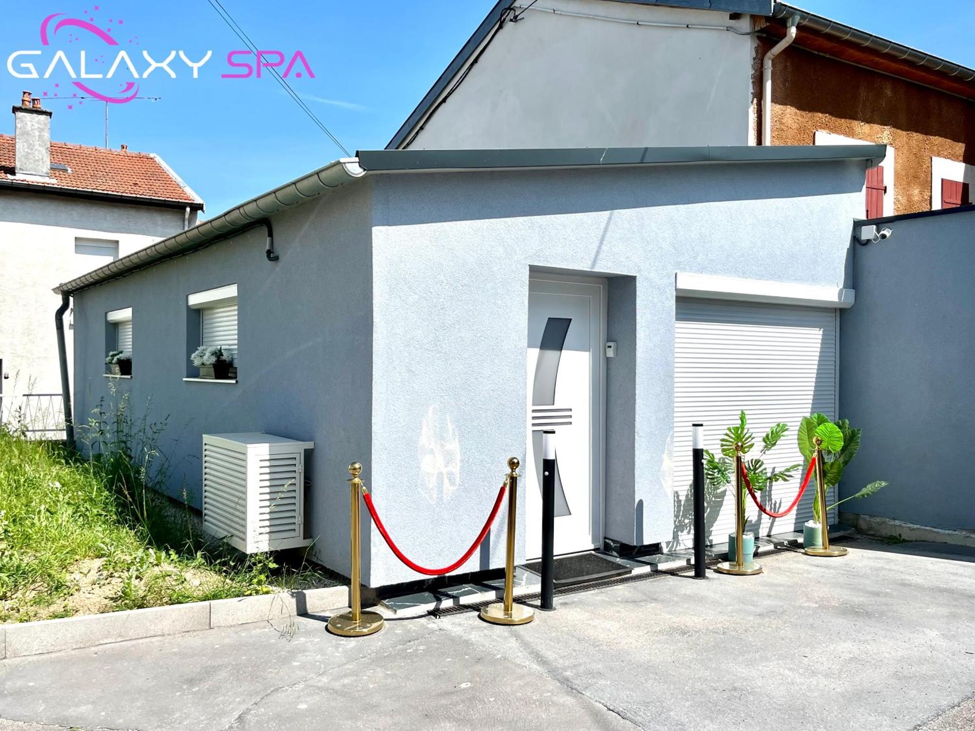 Galaxy Spa - Suite Jupiter Jacuzzi Privatif Champigneulles 外观 照片